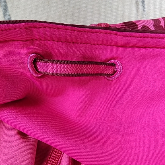 Lululemon Run Top Speed Crop Legging Ace Spot Jewelled Magenta Luxtreme Size 6 - Picture 15 of 16